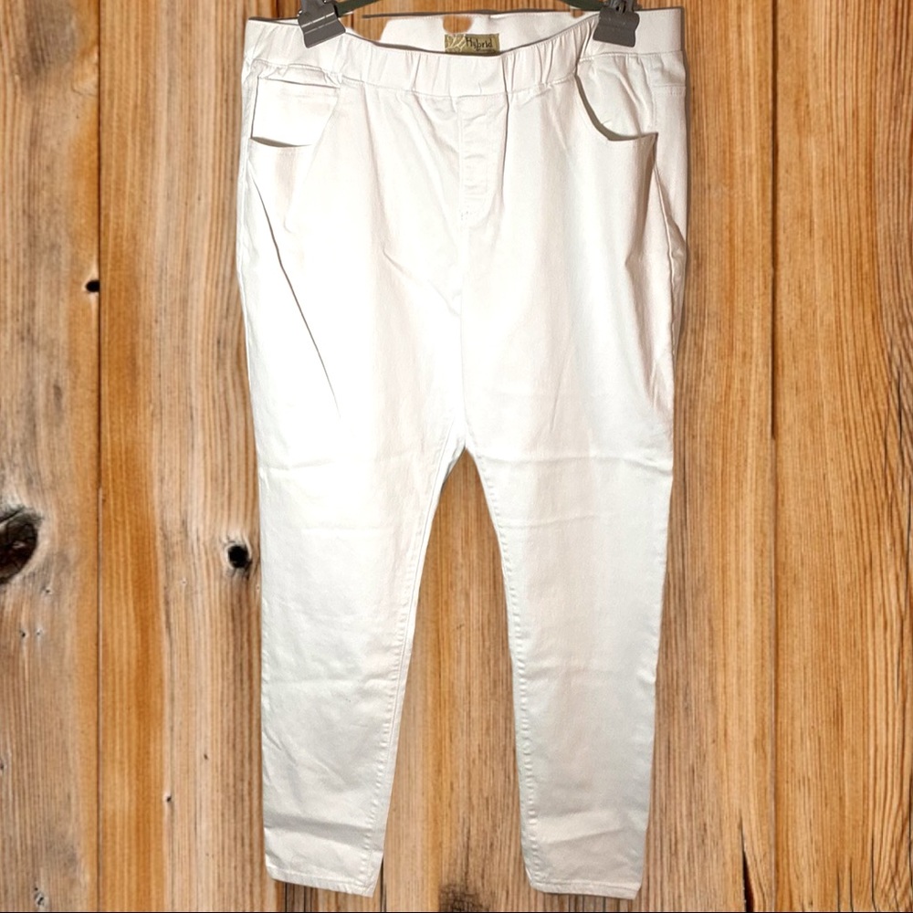 White Jeans